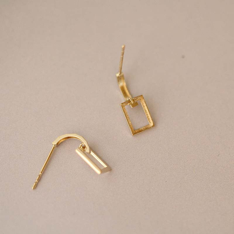 Semicircle Rectangular Frame Pure 9k Gold Stud Earrings