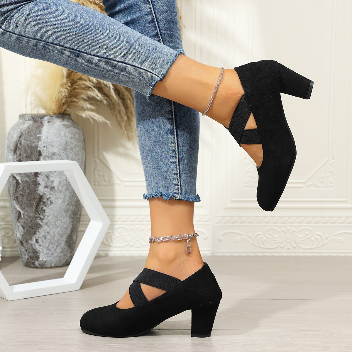 Arrival French-style Elegant Chunky-heel Large-size Pumps